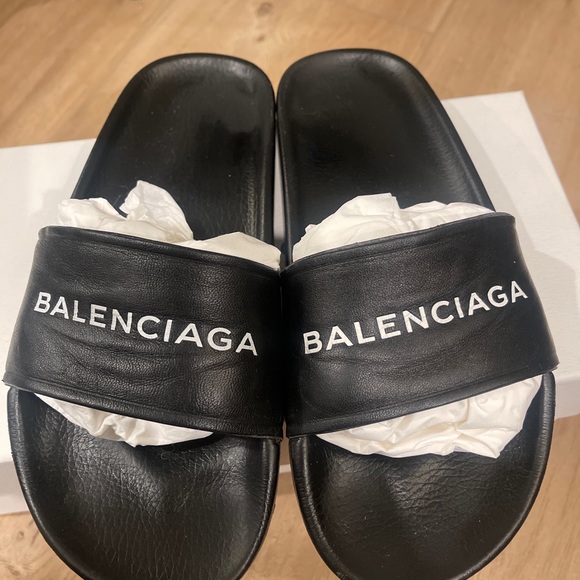 Balenciaga Shoes - Balenciaga Flip Flops like new! Retailed $600 sz 37